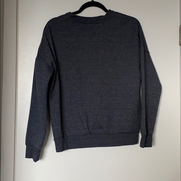 Sweaters - Picture 4 of 4